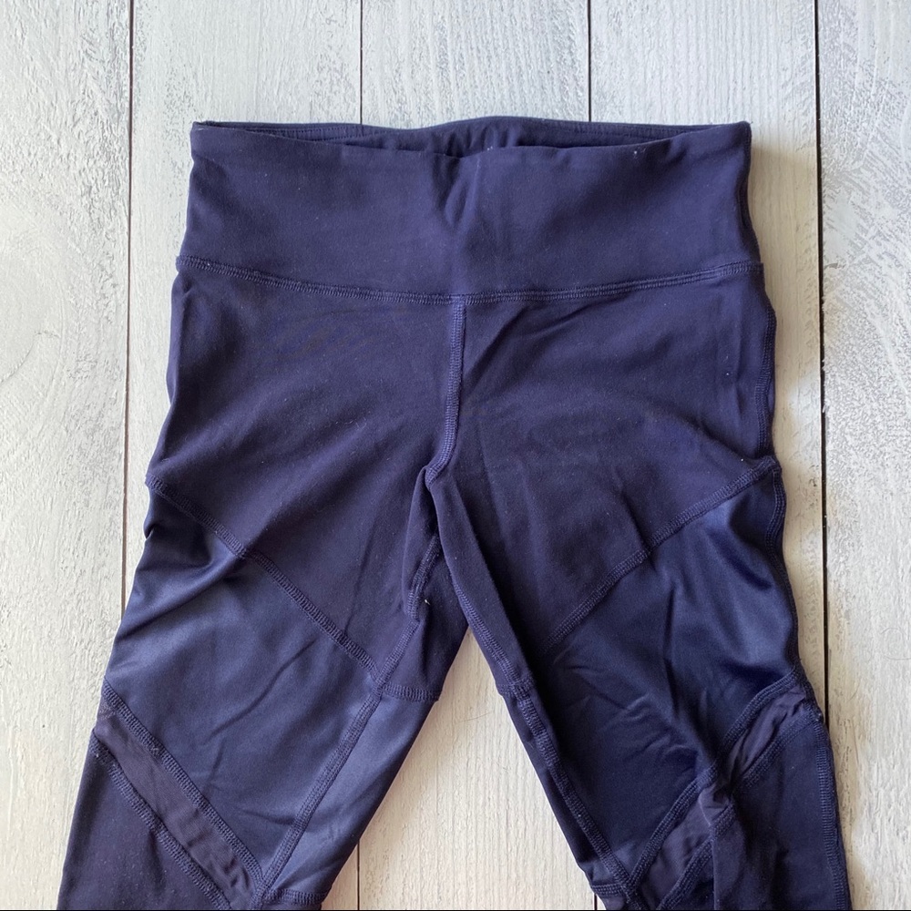 alo High Waist impact leggings